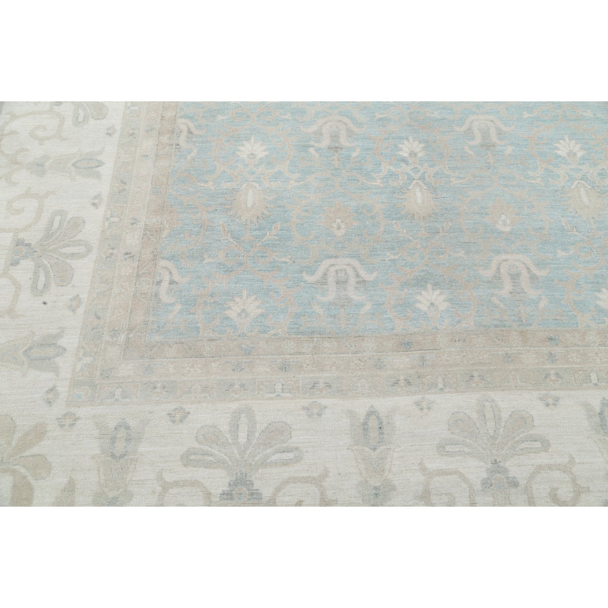 Serenity 16x22 Handmade Double Knotted Washable Wool Rug - Soft Hues