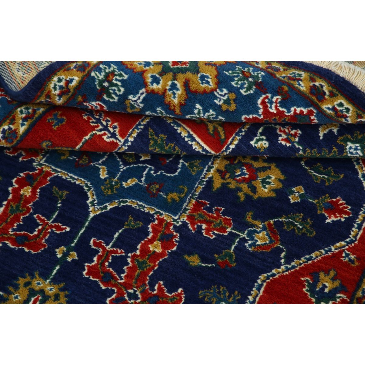 Gulshan-4'0" 4x6 Machine-Made Washable Wool Rug - Colorful