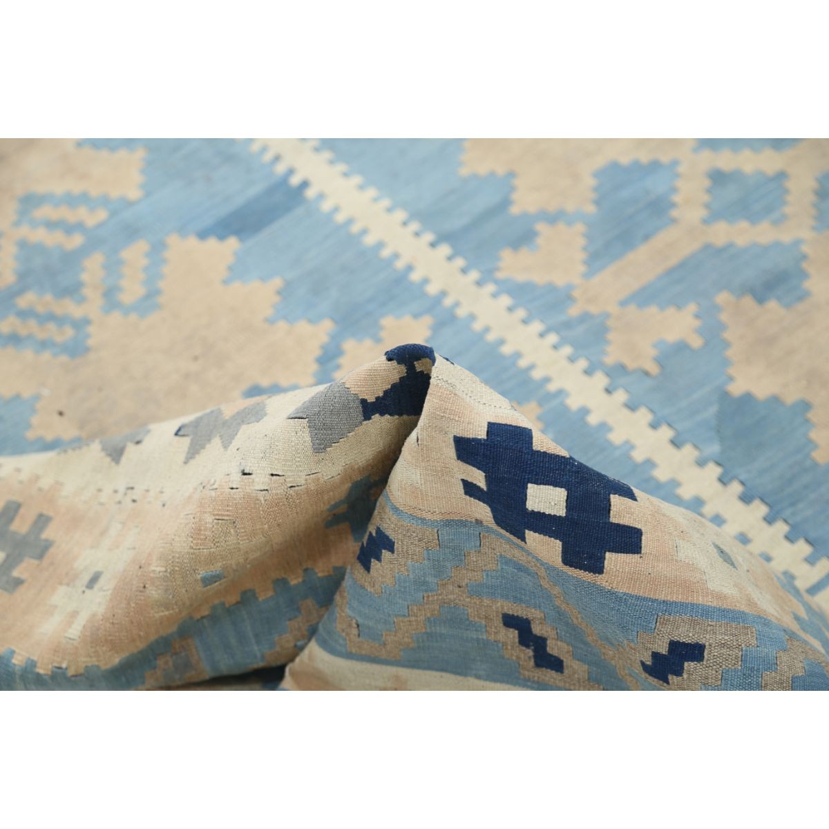 Kafkaas 6x10 Hand Woven Washable Wool Rug - Soft Hues