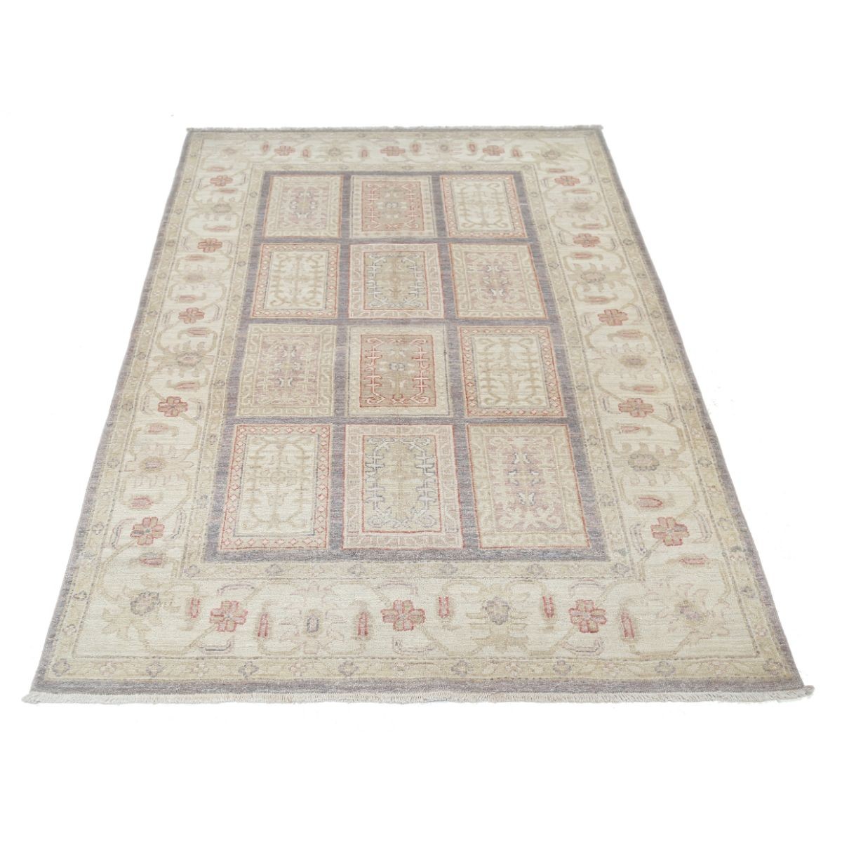 Bakhtiari 4x6 Handmade Double Knotted Washable Wool Rug - Soft Hues