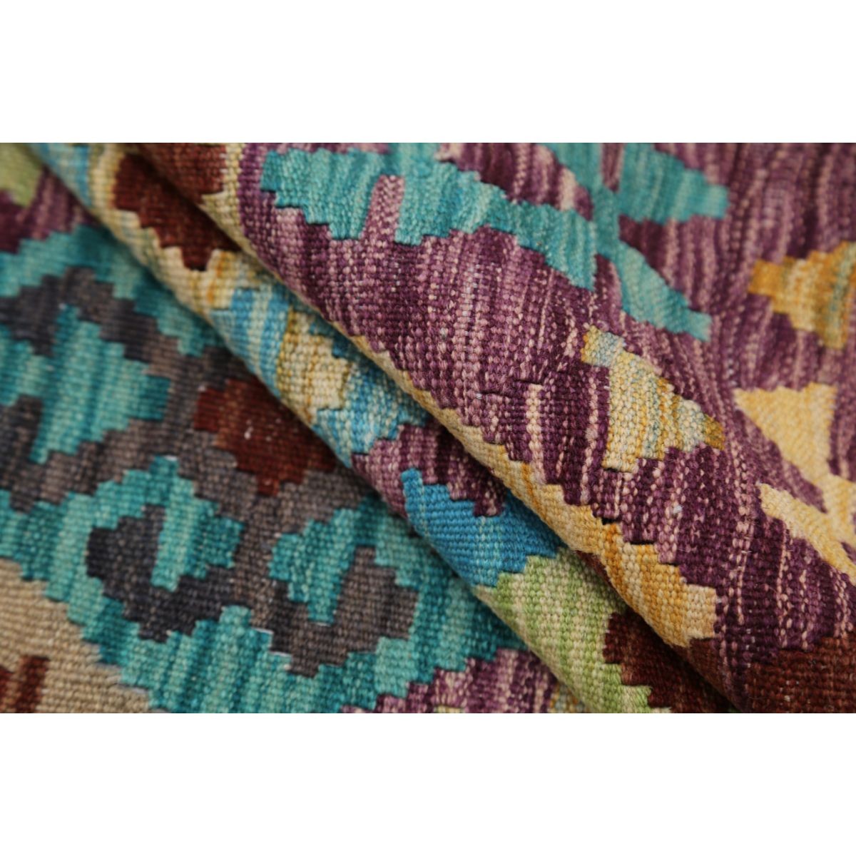 Maimana 7x10 Hand Woven Washable Wool Rug - Colorful