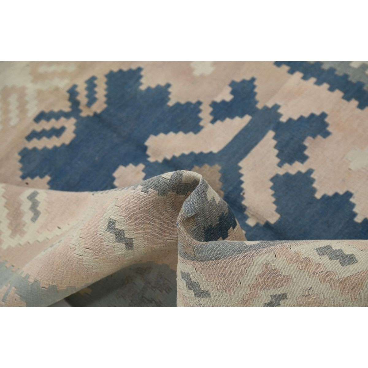Kafkaas 5x7 Hand Woven Washable Wool Rug - Soft Hues