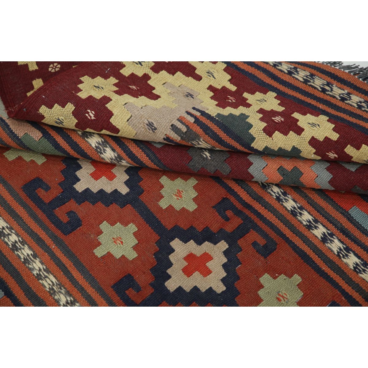 Kafkaas 5x6 Hand Woven Washable Wool Rug - Colorful