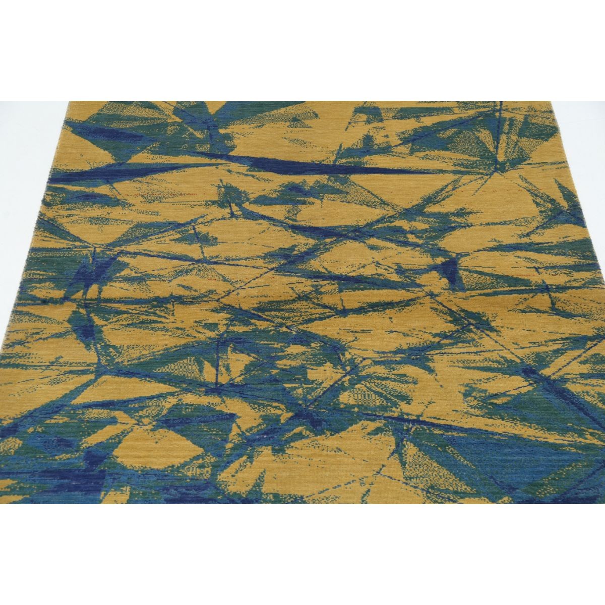 Dhanak 4x6 Machine-Made Washable Wool Rug - Colorful