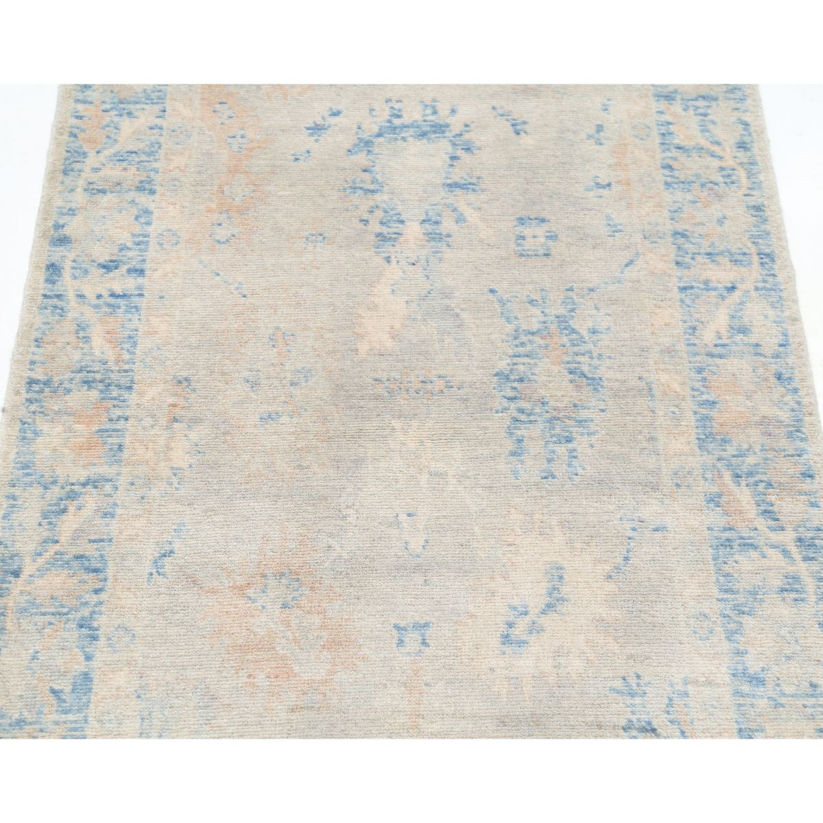 Lily 3x4 Machine-Made Washable Wool Rug - Soft Hues