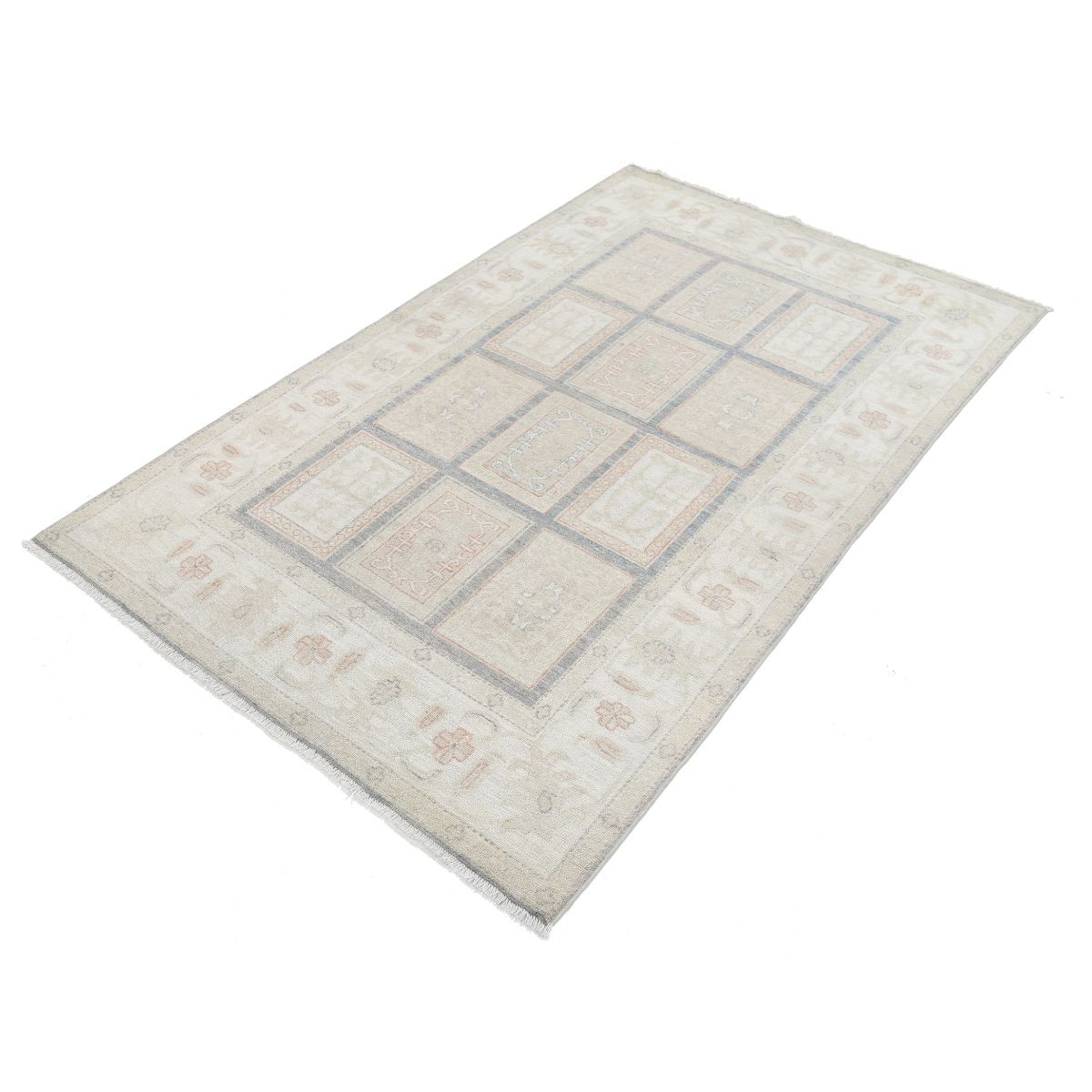 Bakhtiari 4x6 Hand-Knotted Washable Wool Rug - Soft Hues