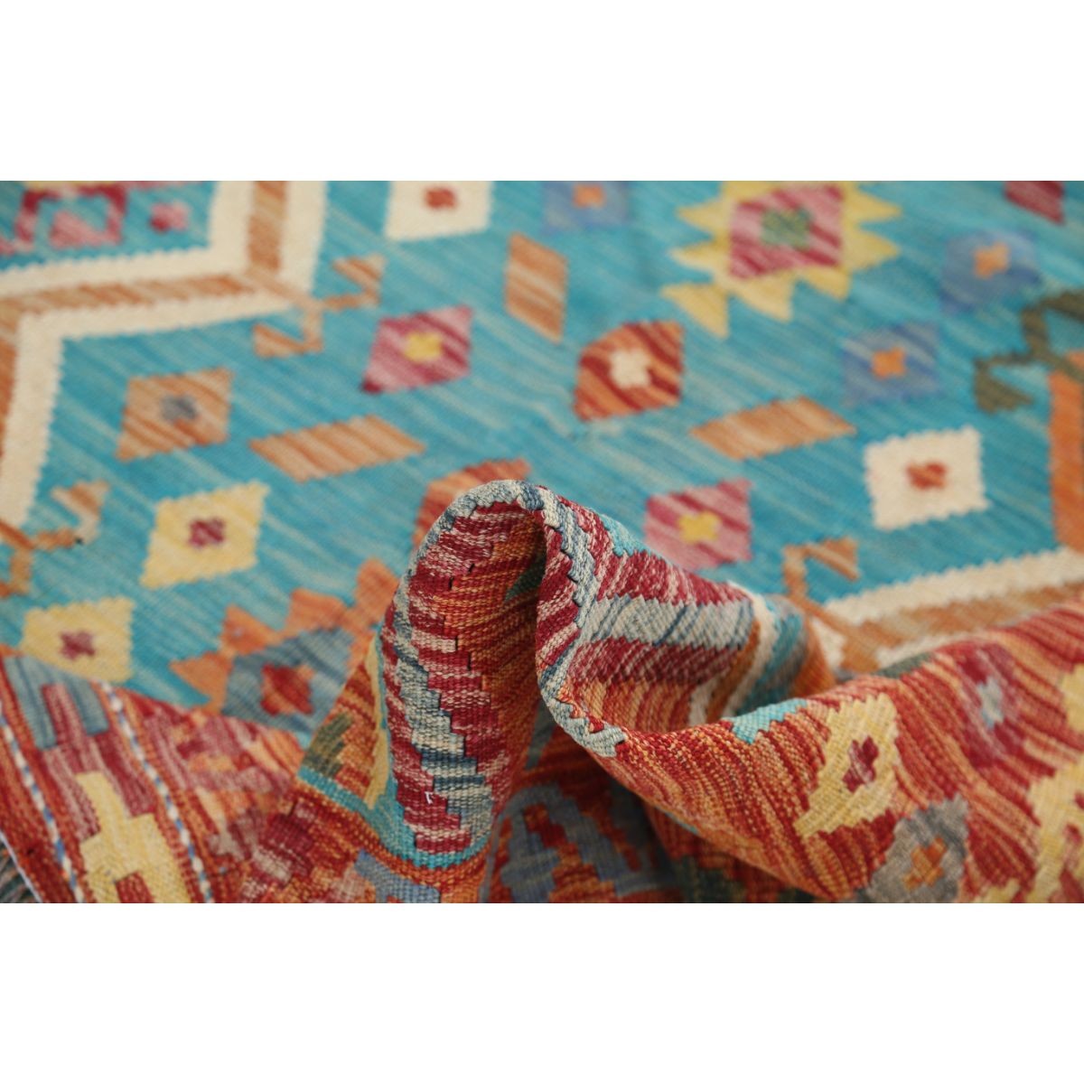 Maimana 6x8 Hand Woven Washable Wool Rug - Colorful