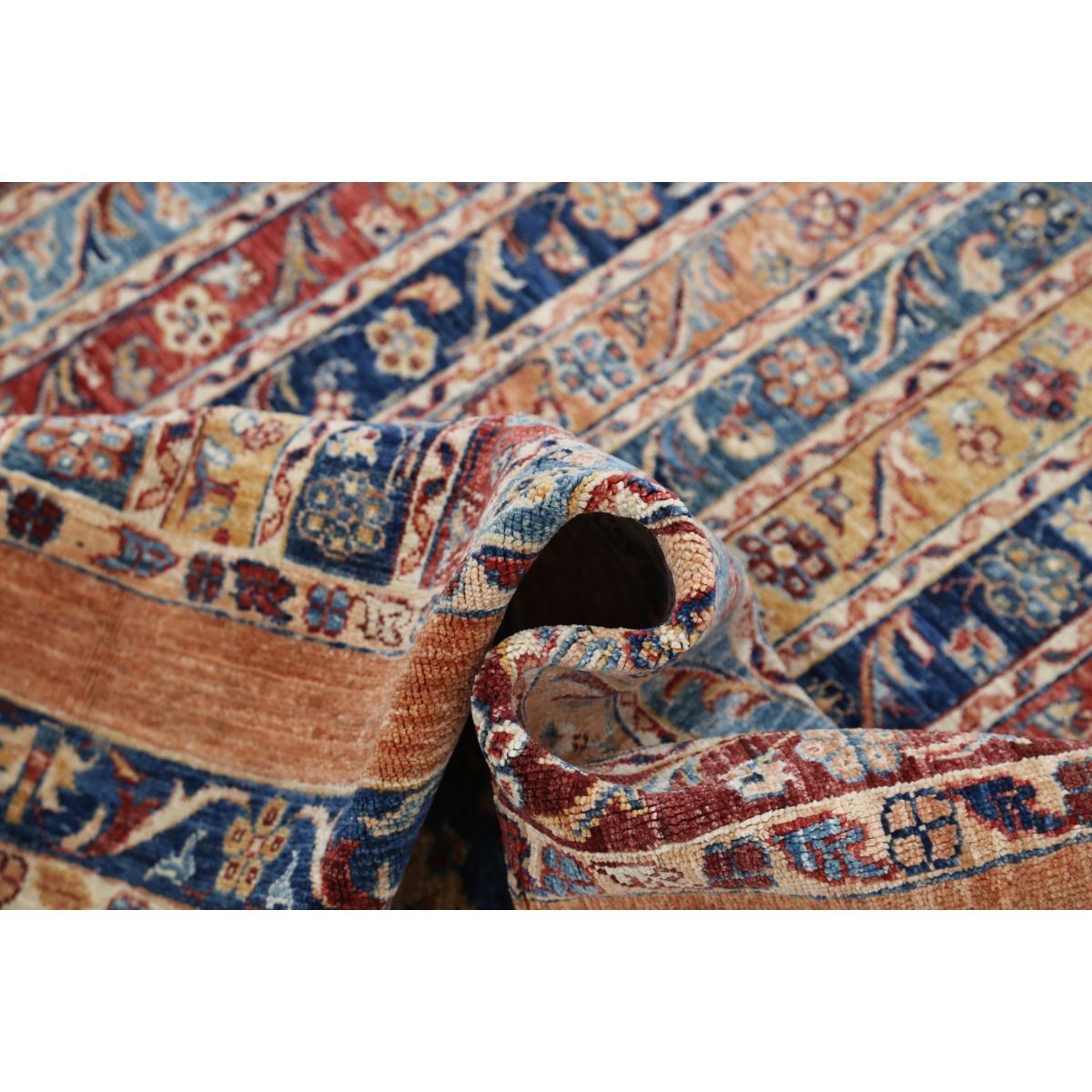 Shaal 6x8 Handmade Double Knotted Washable Wool Rug - Colorful