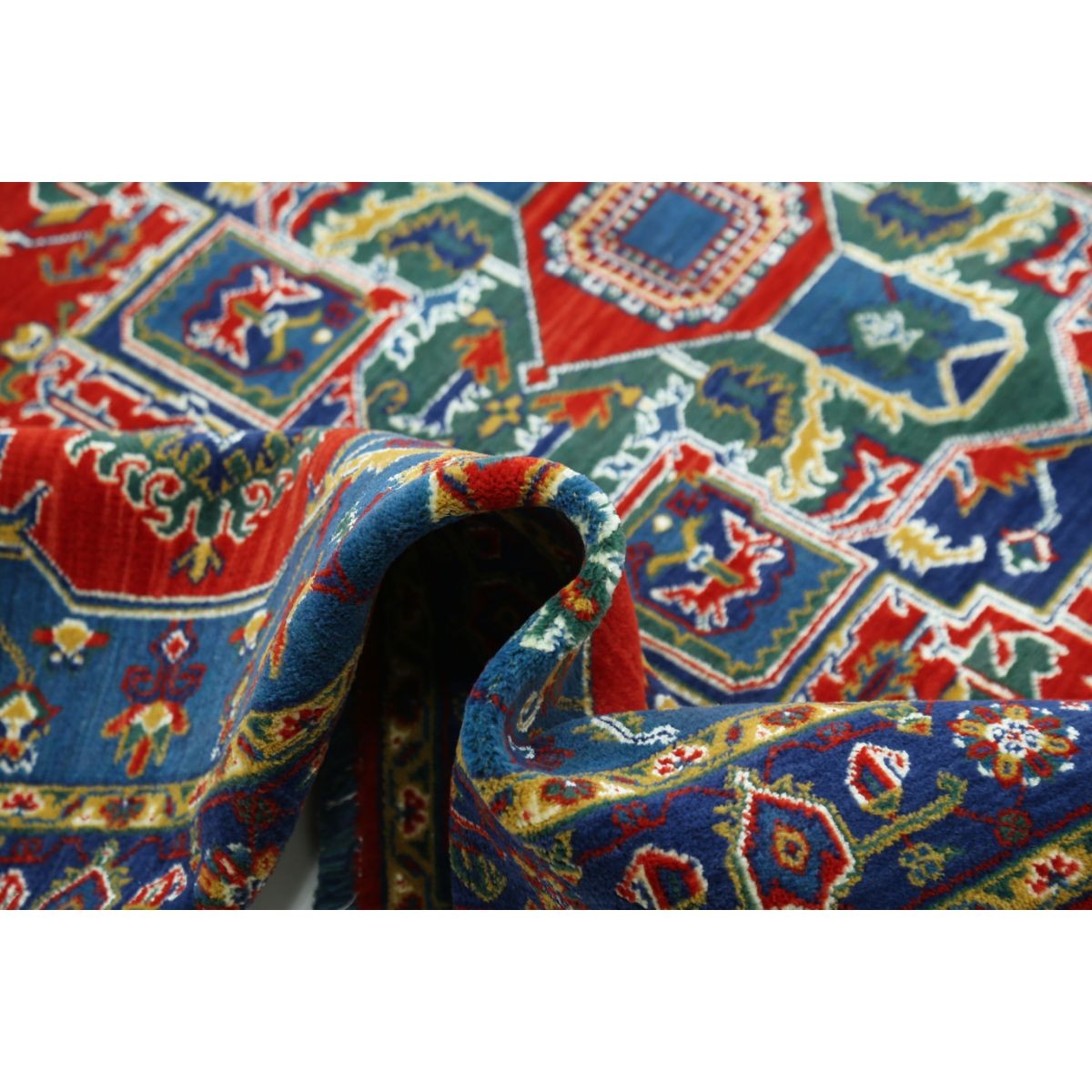 Gulshan 4x6 Machine-Made Washable Wool Rug - Colorful