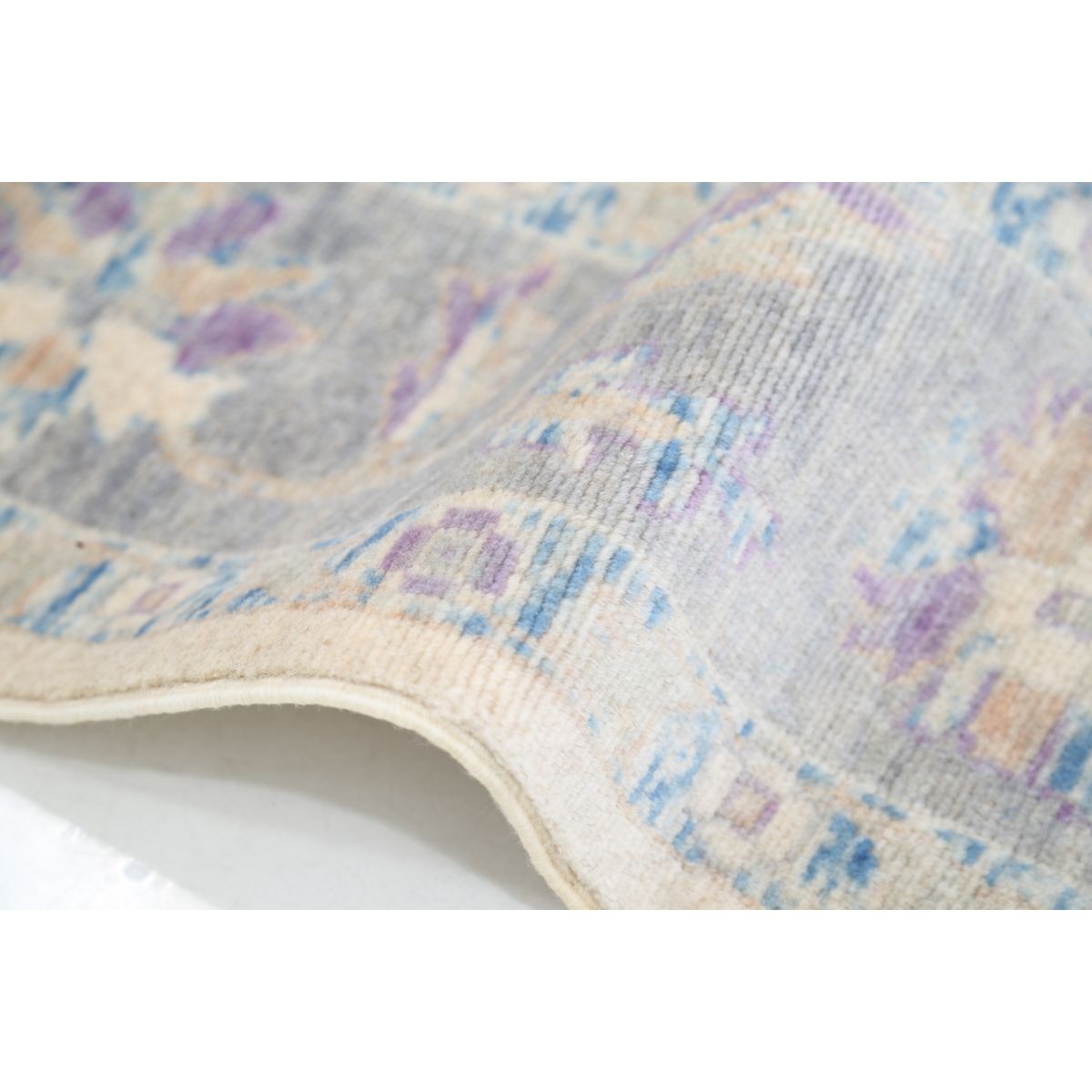 Lily 5x9 Machine-Made Washable Wool Rug - Soft Hues