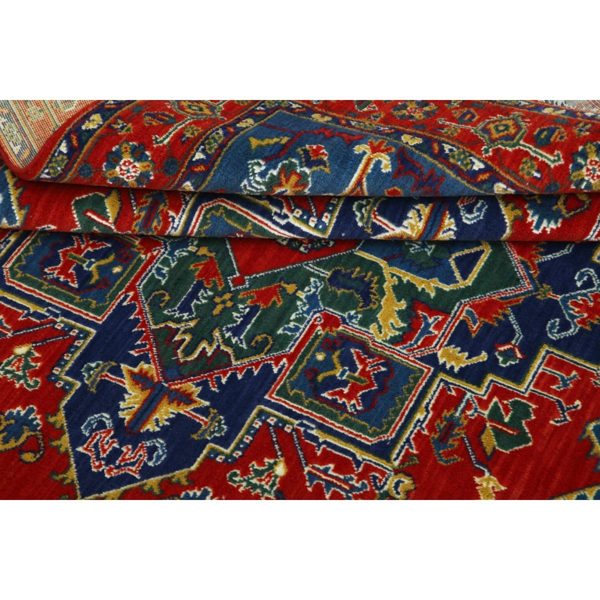 Gulshan 4x6 Powered-Loomed Washable Wool Rug - Colorful