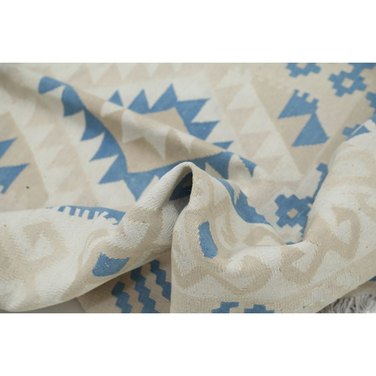 Kafkaas 5x7 Hand Woven Washable Wool Rug - Soft Hues