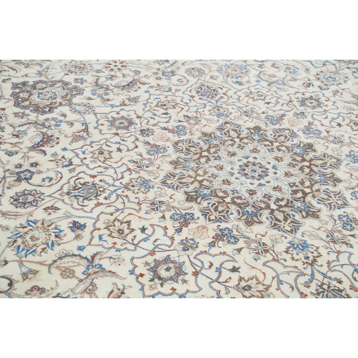 Nain 19x32 Handmade Double Knotted Washable Wool Rug - Colorful