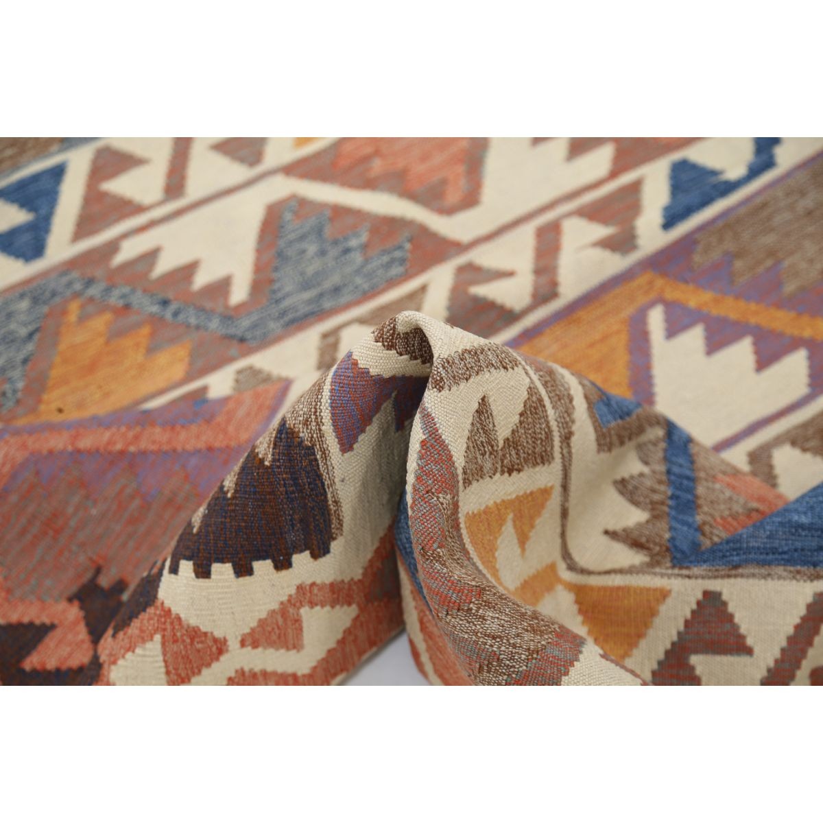 Kafkaas 5x6 Hand Woven Washable Wool Rug - Colorful
