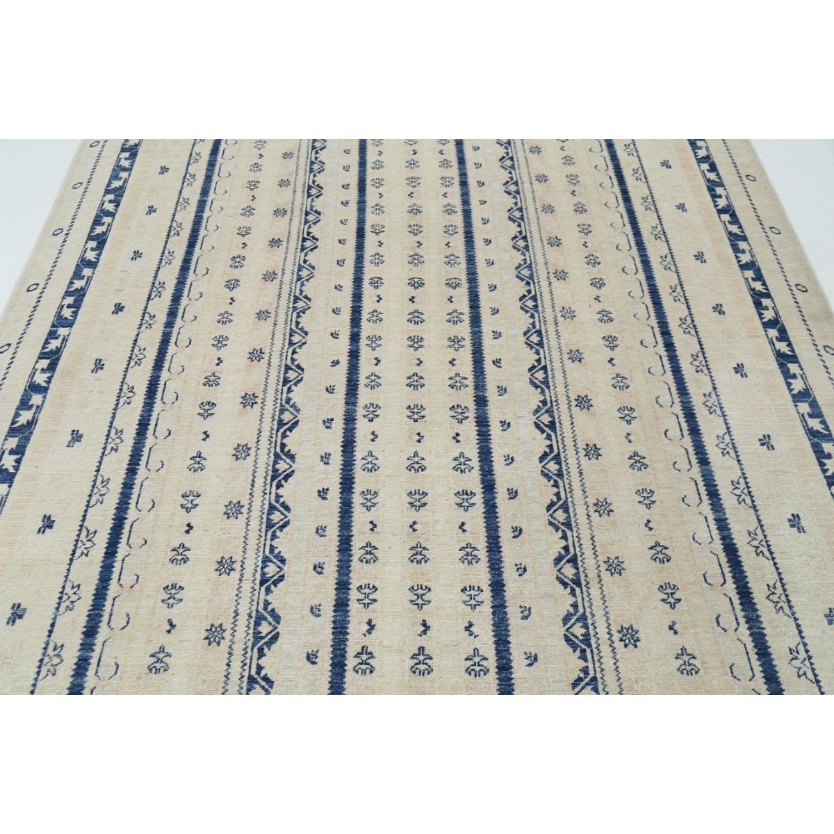 Shaal 6x10 Handmade Double Knotted Washable Wool Rug - Soft Hues