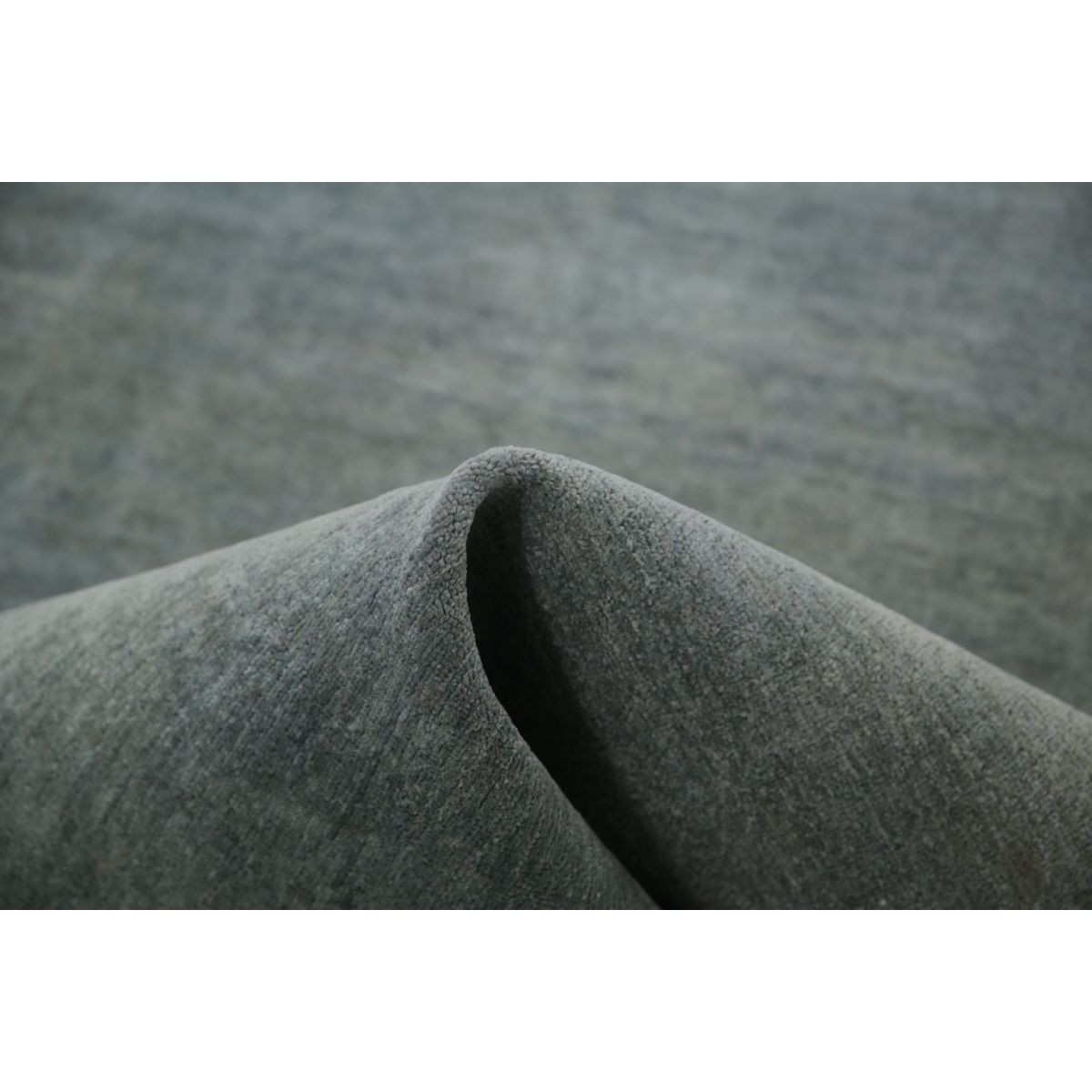 Fine 3x11 Handmade Double Knotted Washable Wool Runner - Monochormatic
