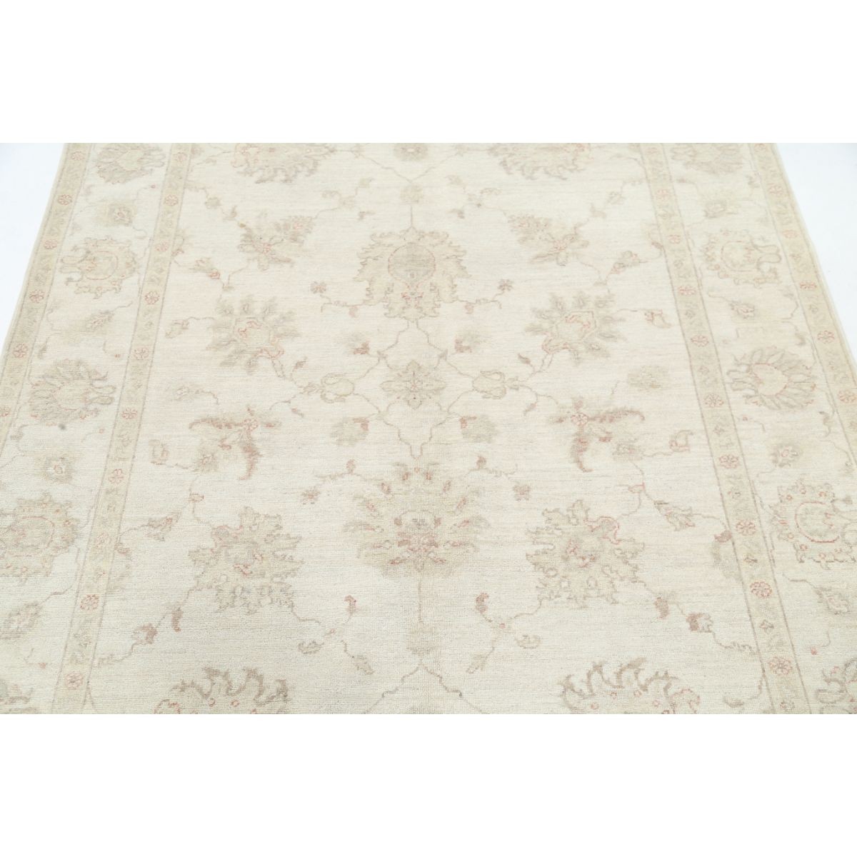 Serenity 5x6 Handmade Double Knotted Washable Wool Rug - Soft Hues