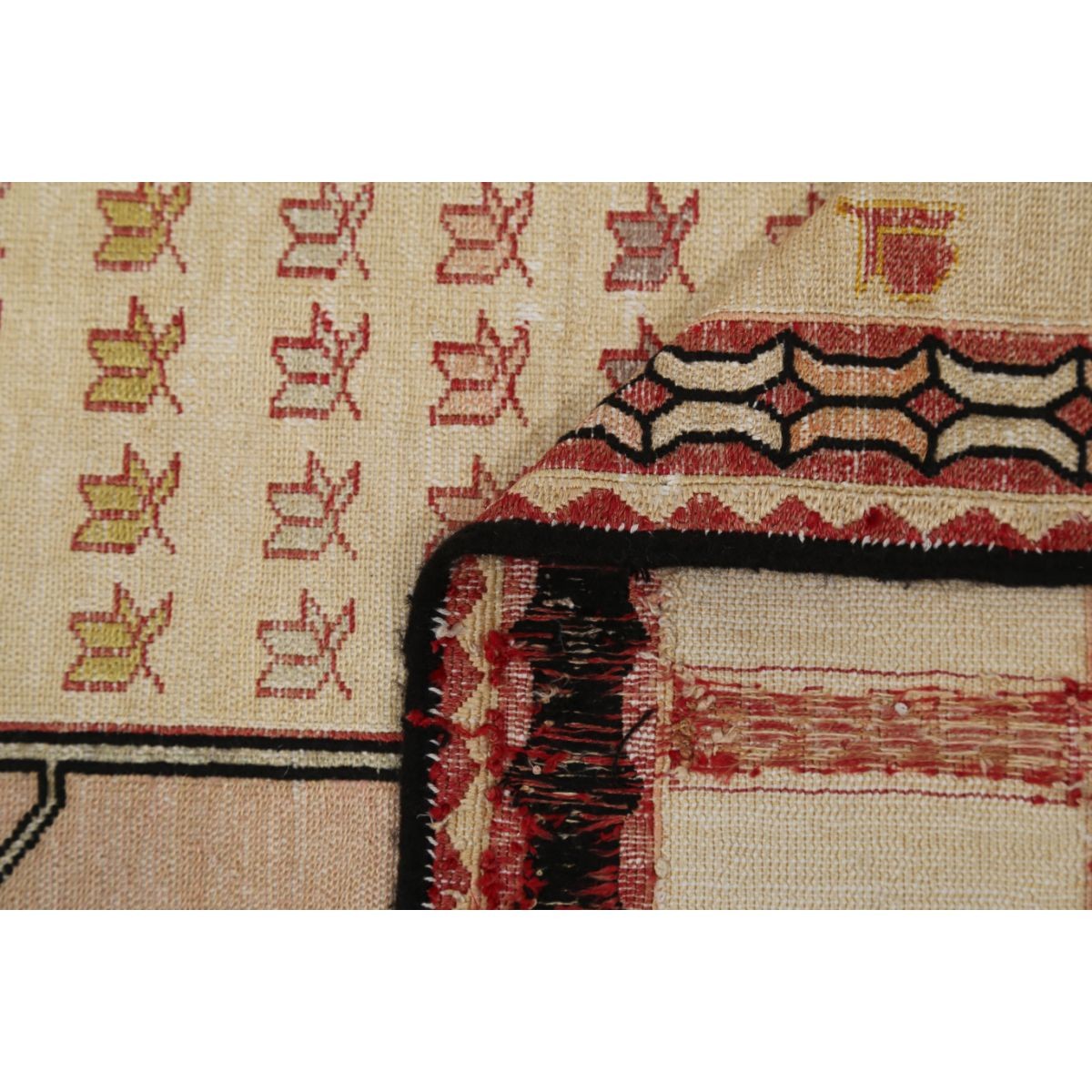 Silki 4x6 Hand Woven Washable Silk Rug - Colorful