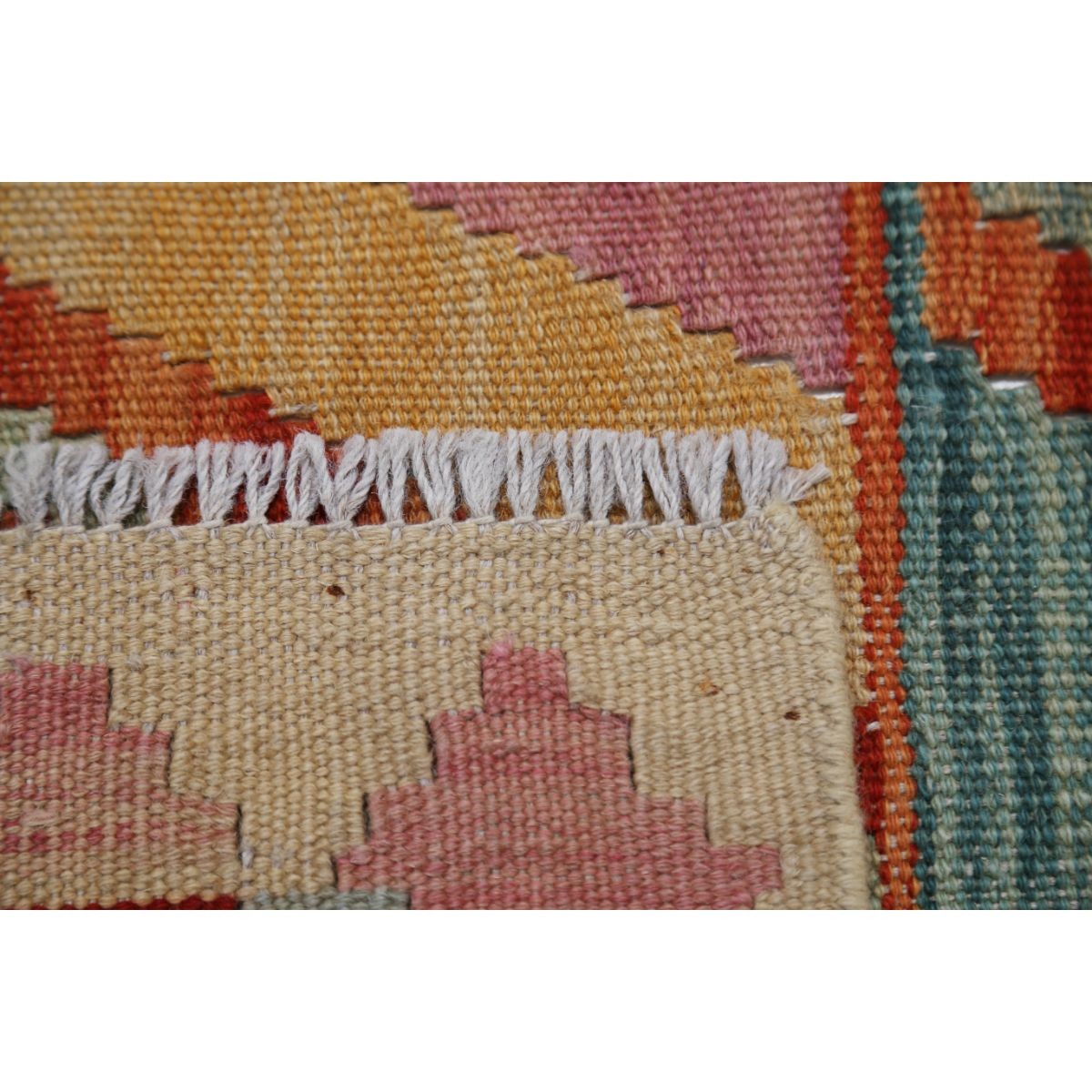 Maimana 6x8 Hand Woven Washable Wool Rug - Colorful