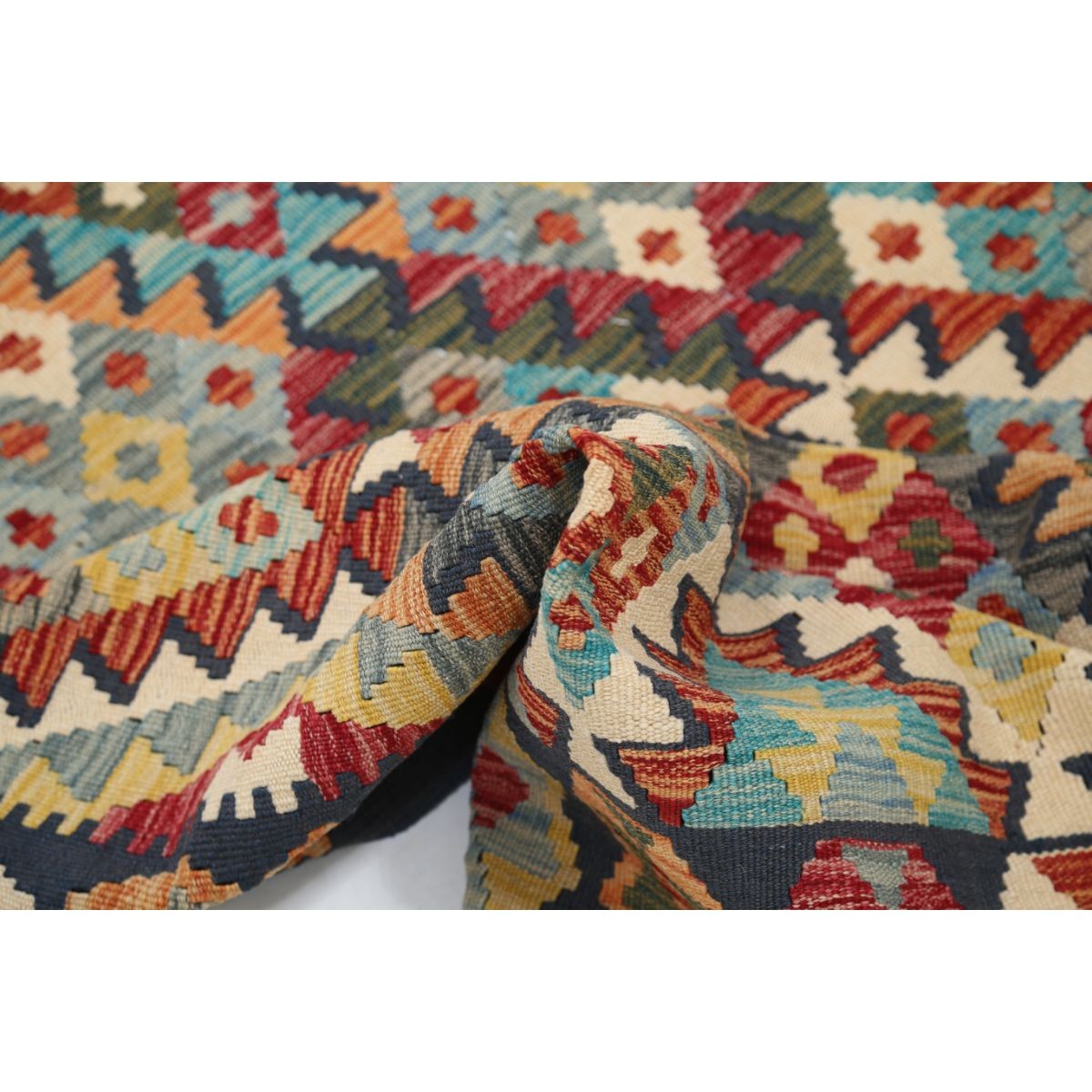 Maimana 5x8 Hand Woven Washable Wool Rug - Colorful
