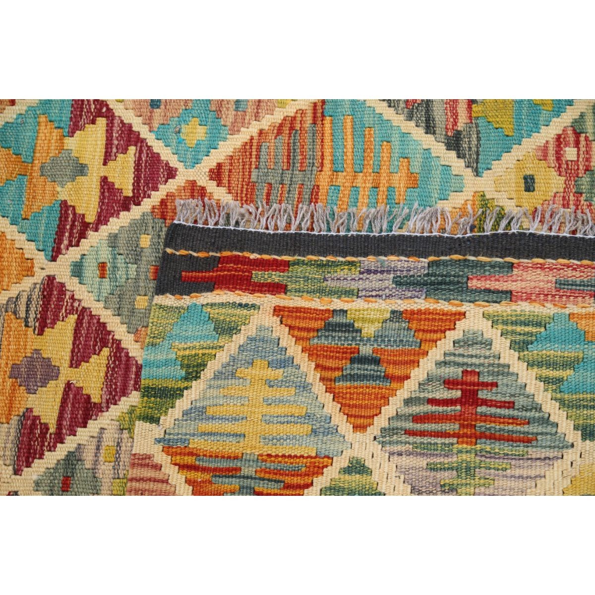 Maimana 4x6 Hand Woven Washable Wool Rug - Colorful