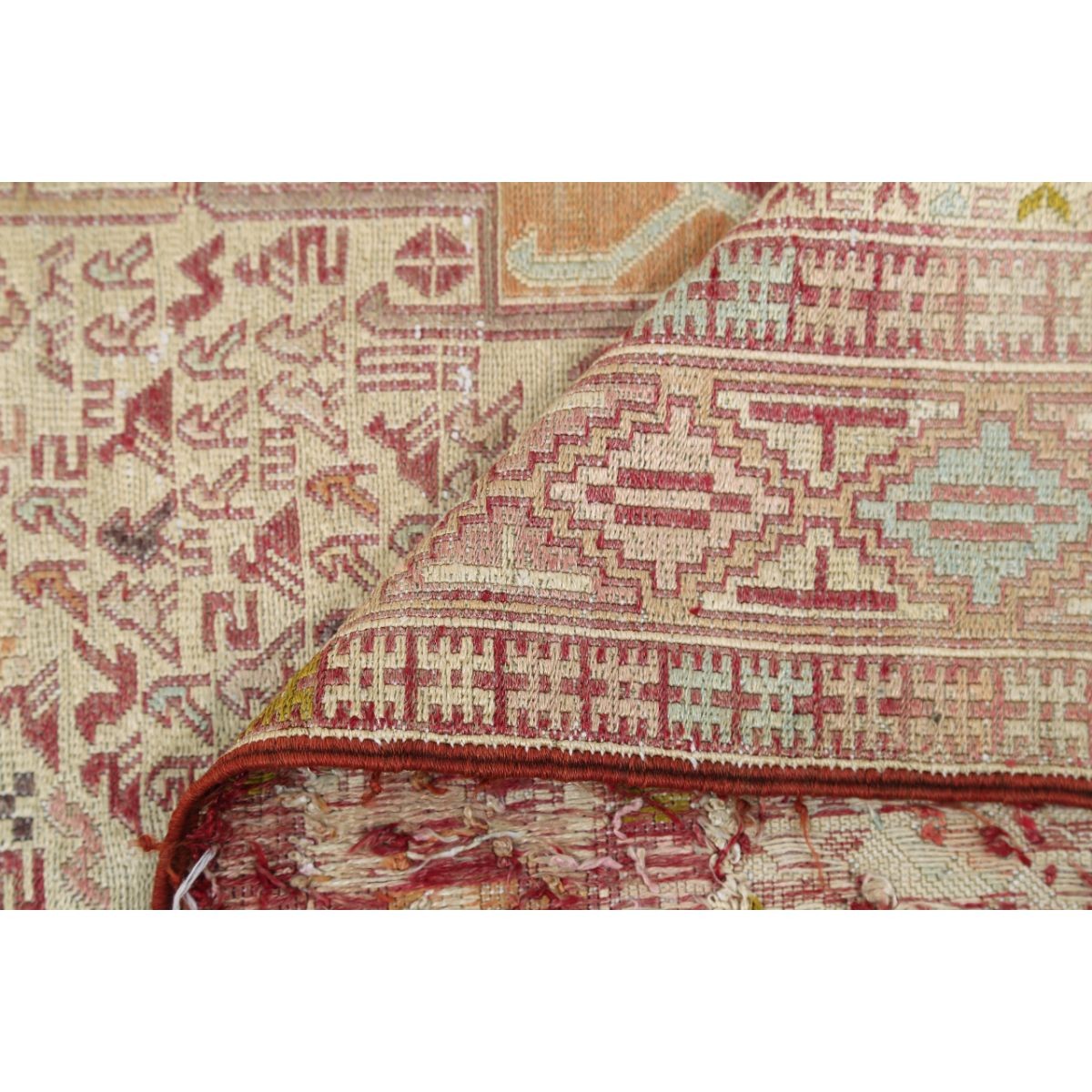 Silki 4x7 Hand Woven Washable Silk Rug - Colorful