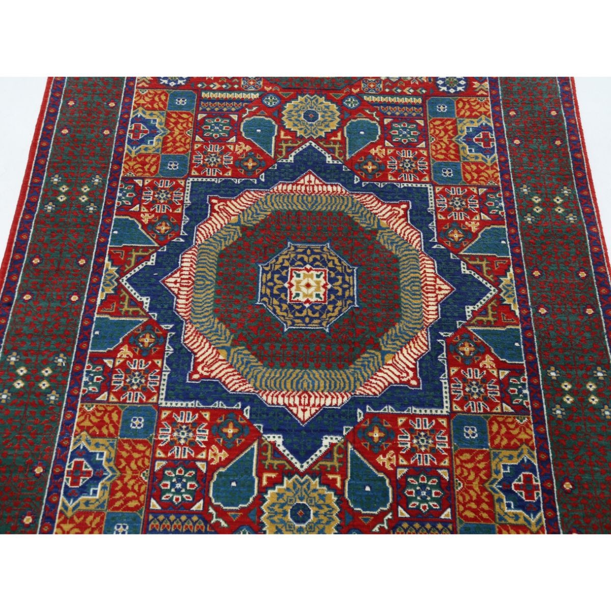 Gulshan 4x6 Machine-Made Washable Wool Rug - Colorful