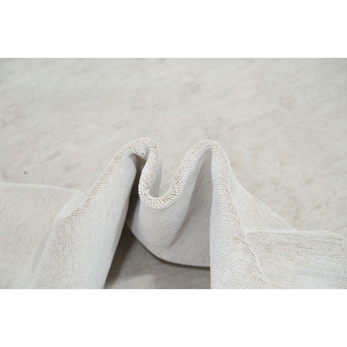 Serenity 8x10 Handmade Double Knotted Washable Wool Rug - Soft Hues