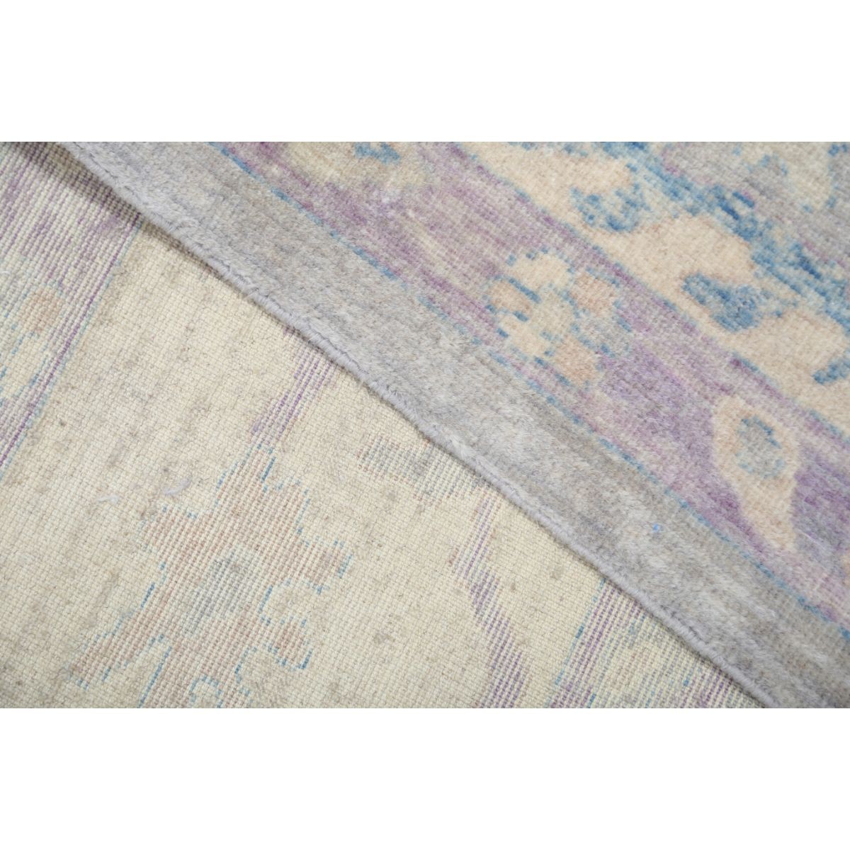 Lily 9x12 Machine-Made Washable Wool Rug - Soft Hues