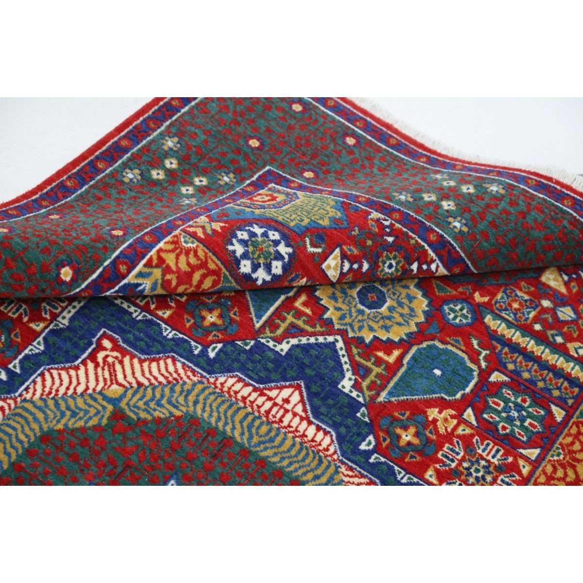 Gulshan 4x6 Machine-Made Washable Wool Rug - Colorful