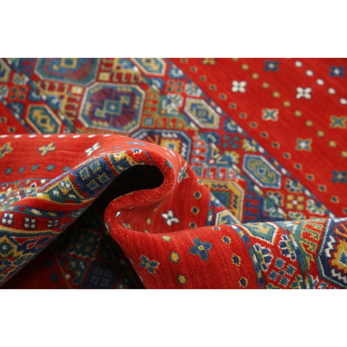 Gulshan-4'0" 4x6 Machine-Made Washable Wool Rug - Colorful