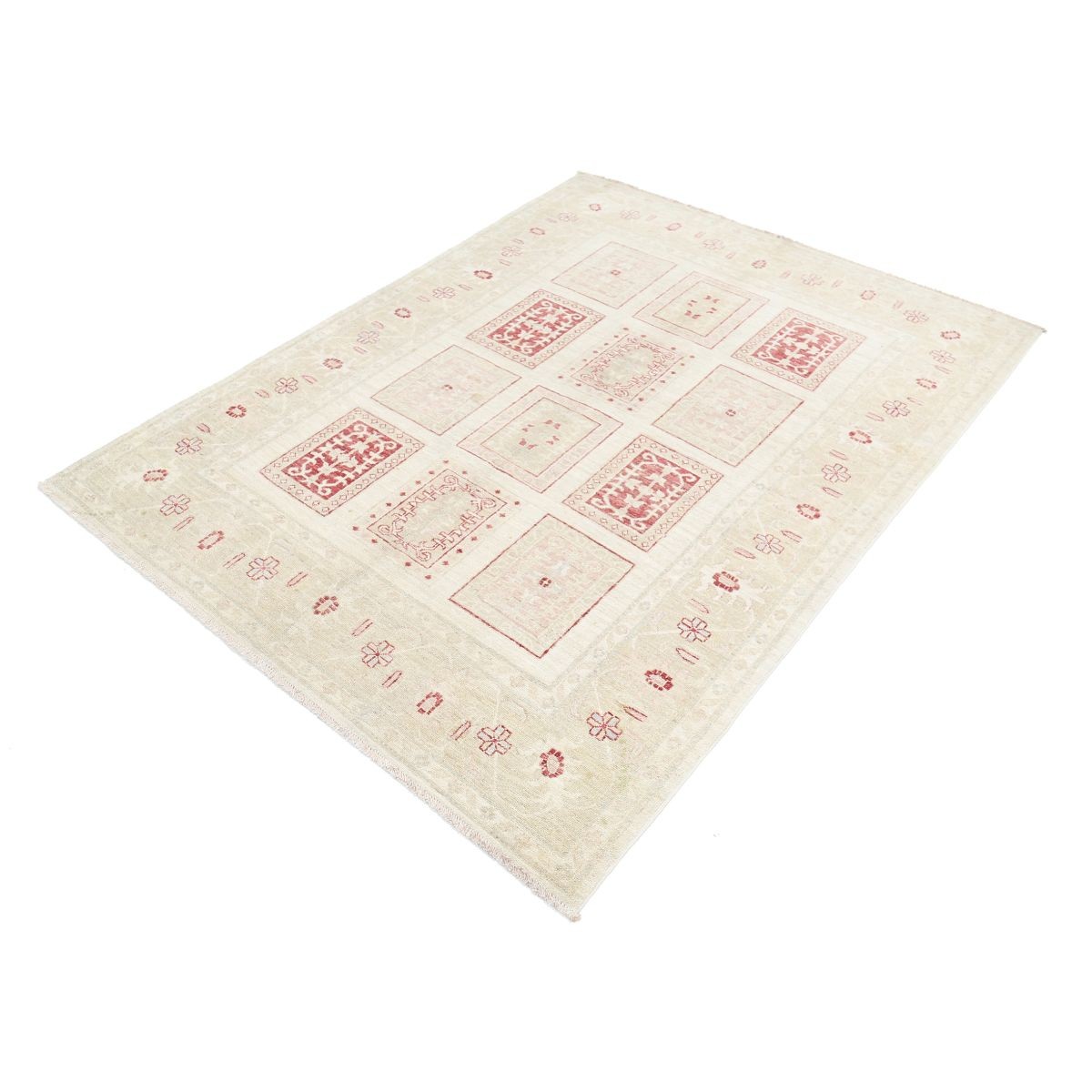 Bakhtiari 5x6 Handmade Double Knotted Washable Wool Rug - Soft Hues