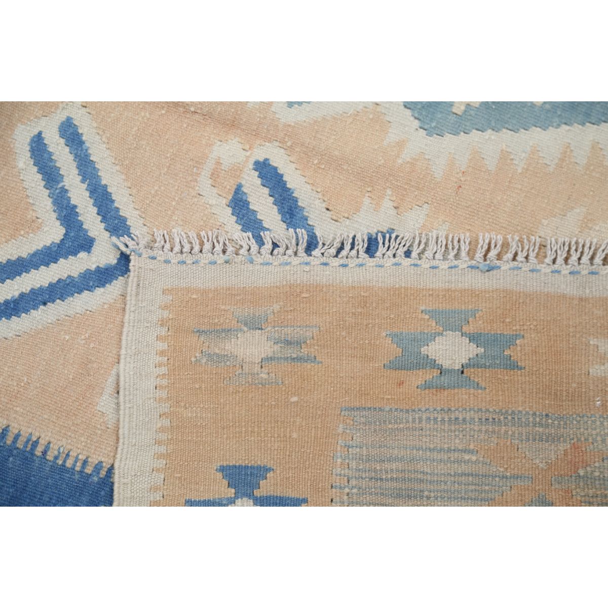 Kafkaas 5x7 Hand Woven Washable Wool Rug - Soft Hues