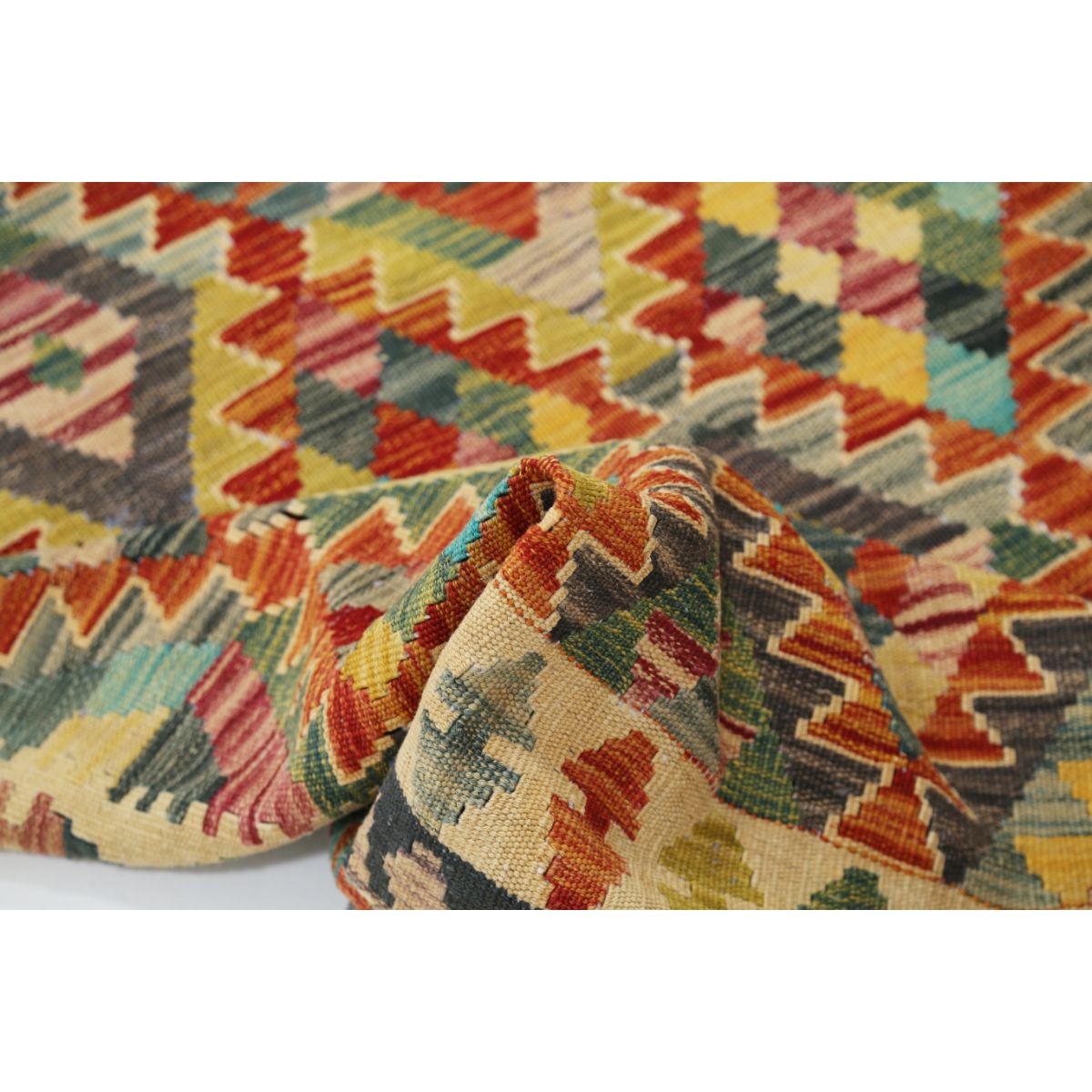 Maimana 5x6 Hand Woven Washable Wool Rug - Colorful