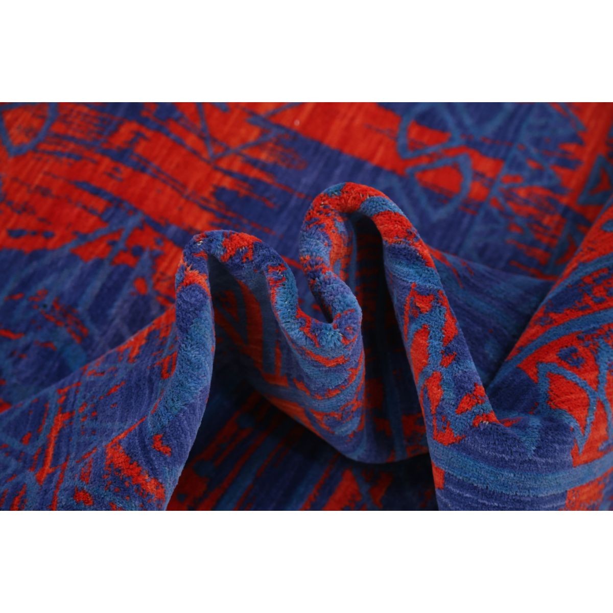 Dhanak 4x6 Machine-Made Washable Wool Rug - Colorful