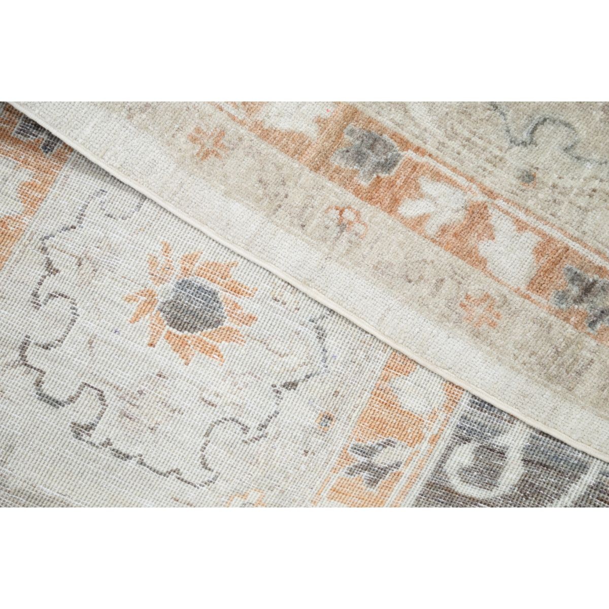 Serenity 10x14 Handmade Double Knotted Washable Wool Rug - Soft Hues