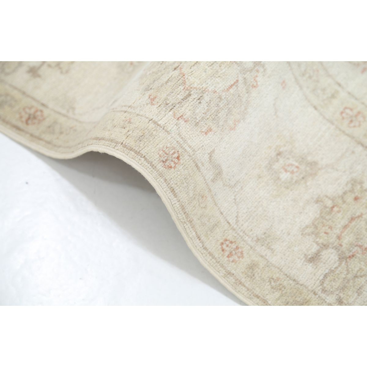 Serenity 5x6 Handmade Double Knotted Washable Wool Rug - Soft Hues