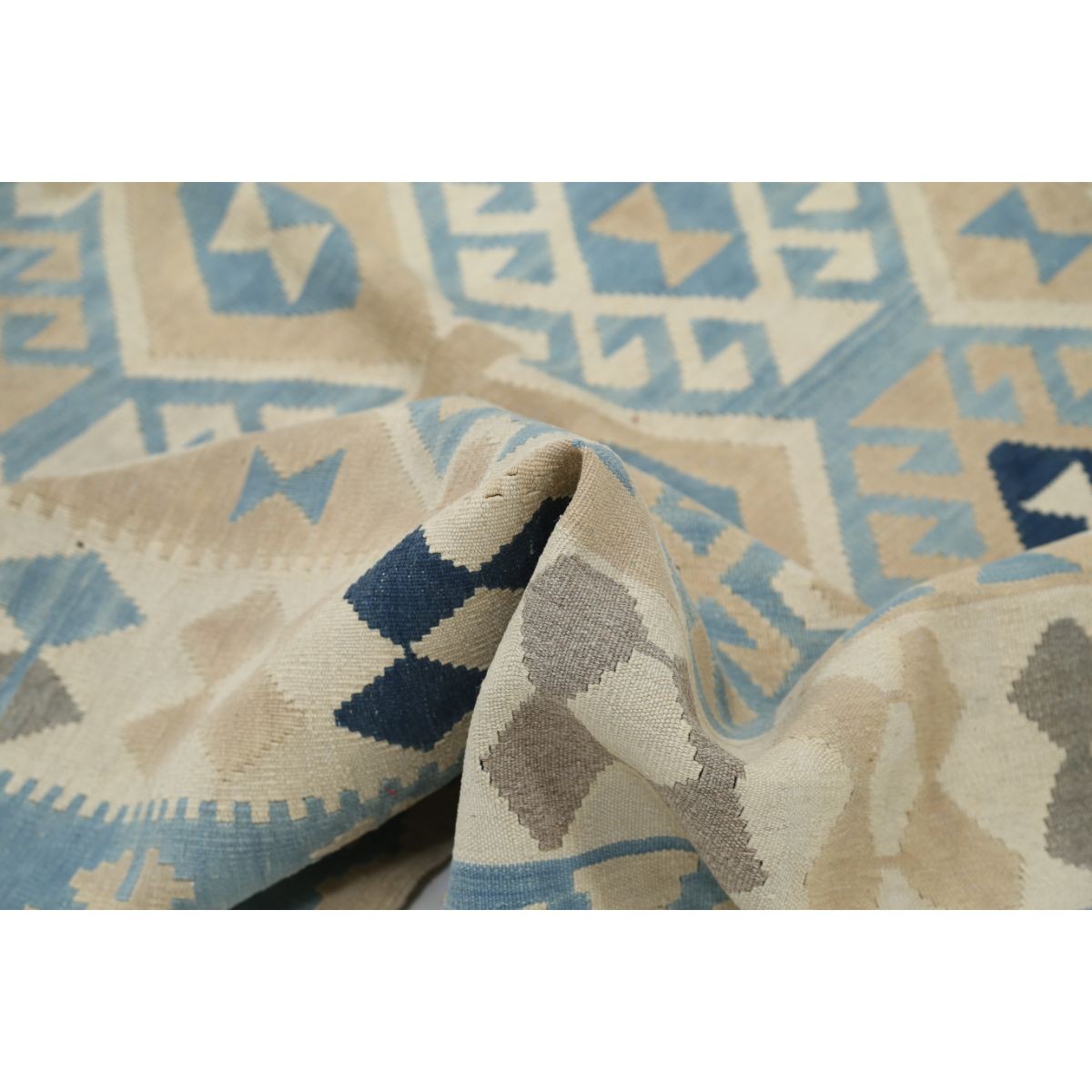 Kafkaas 5x7 Hand Woven Washable Wool Rug - Soft Hues