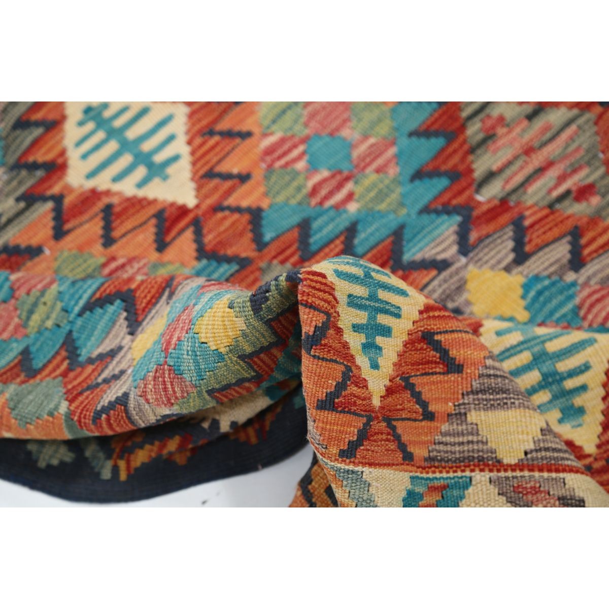 Maimana 5x6 Hand Woven Washable Wool Rug - Colorful