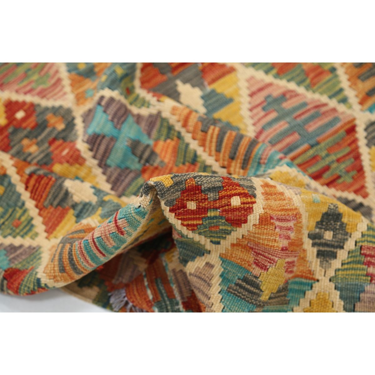 Maimana 4x6 Hand Woven Washable Wool Rug - Colorful