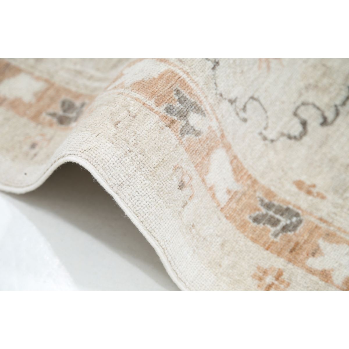 Serenity 10x14 Handmade Double Knotted Washable Wool Rug - Soft Hues