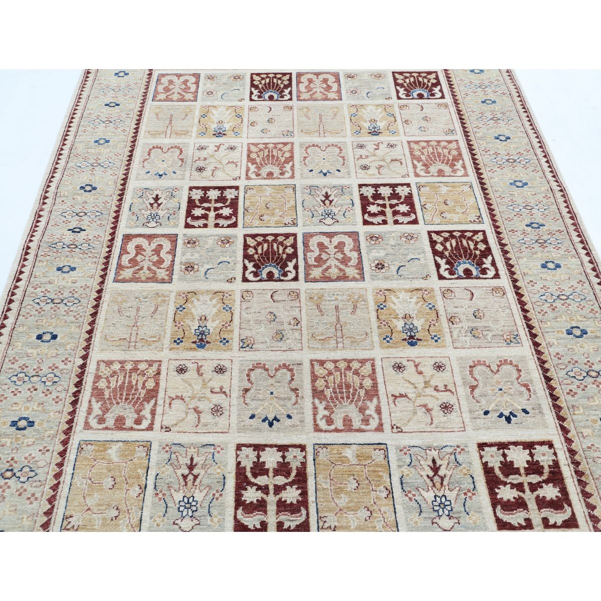 Bakhtiari 6x7 Handmade Double Knotted Washable Wool Rug - Colorful
