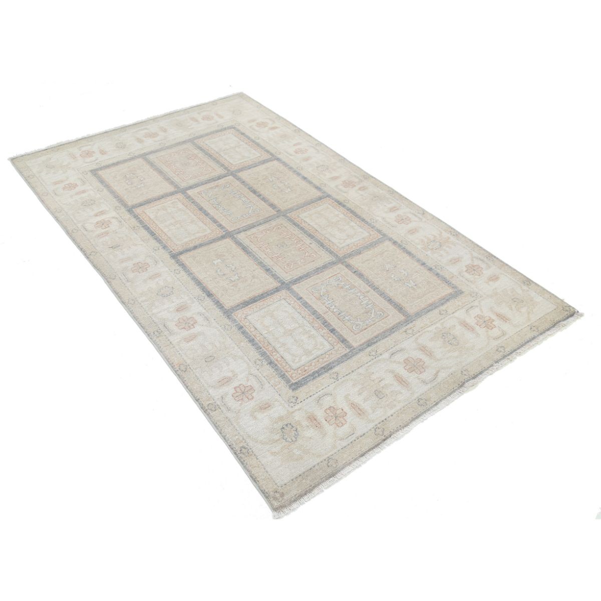 Bakhtiari 4x6 Hand-Knotted Washable Wool Rug - Soft Hues
