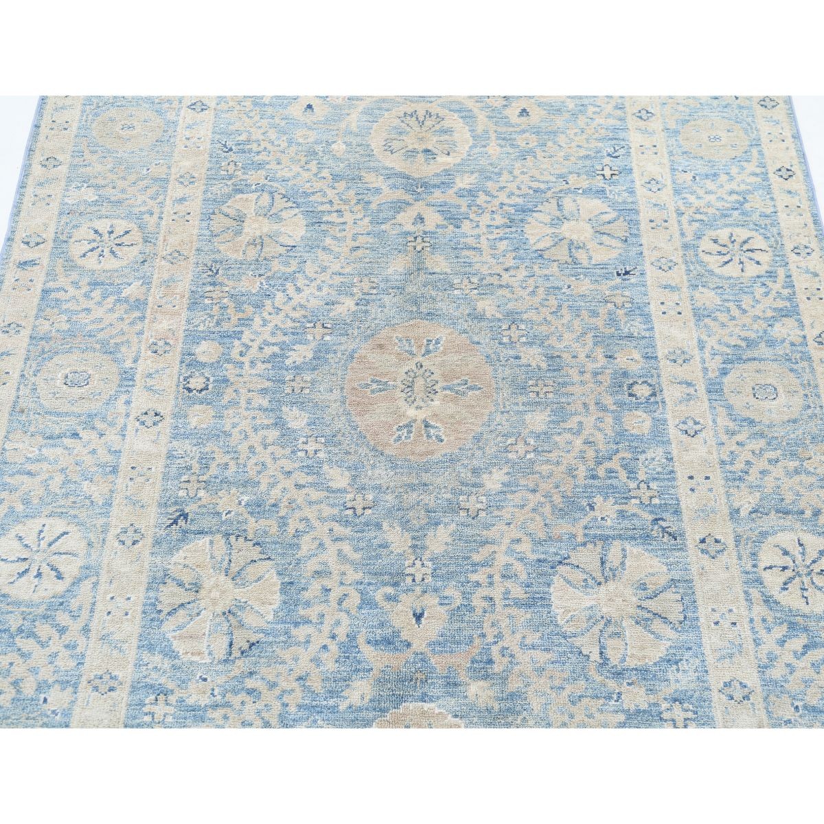 Suzani 4x6 Handmade Double Knotted Washable Wool Rug - Soft Hues
