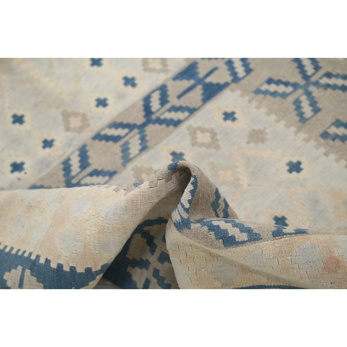 Kafkaas 5x7 Hand Woven Washable Wool Rug - Soft Hues