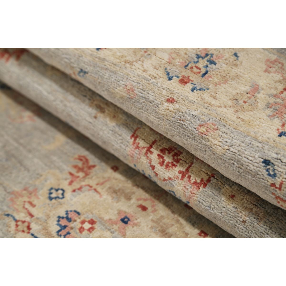 Ziegler 3x4 Handmade Double Knotted Washable Wool Rug - Colorful
