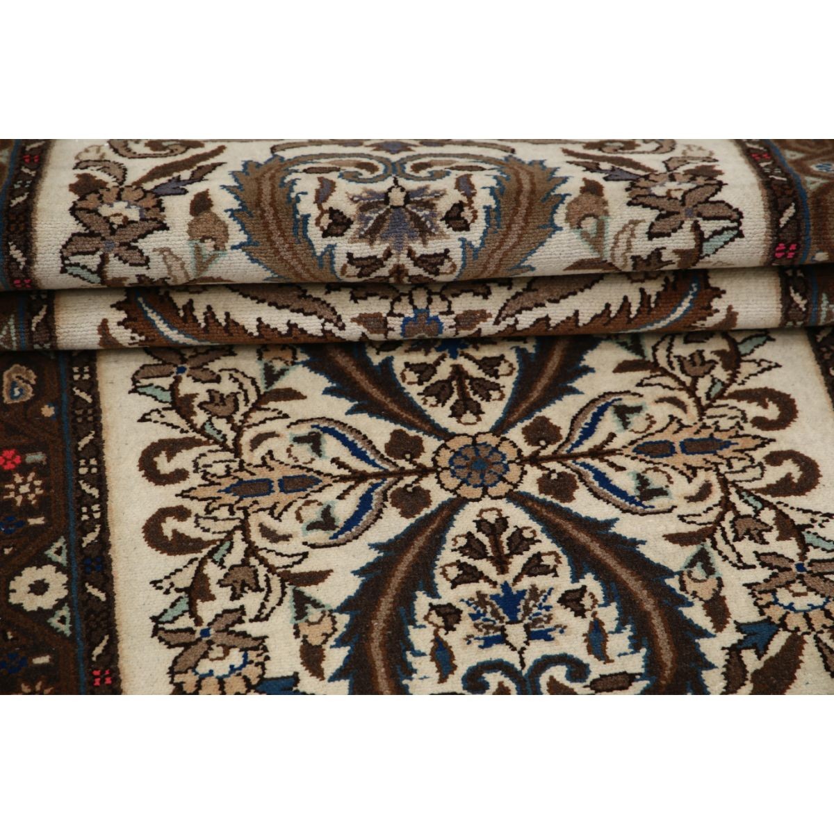 Vintage 3x8 Handmade Double Knotted Washable Wool Rug - Soft Hues