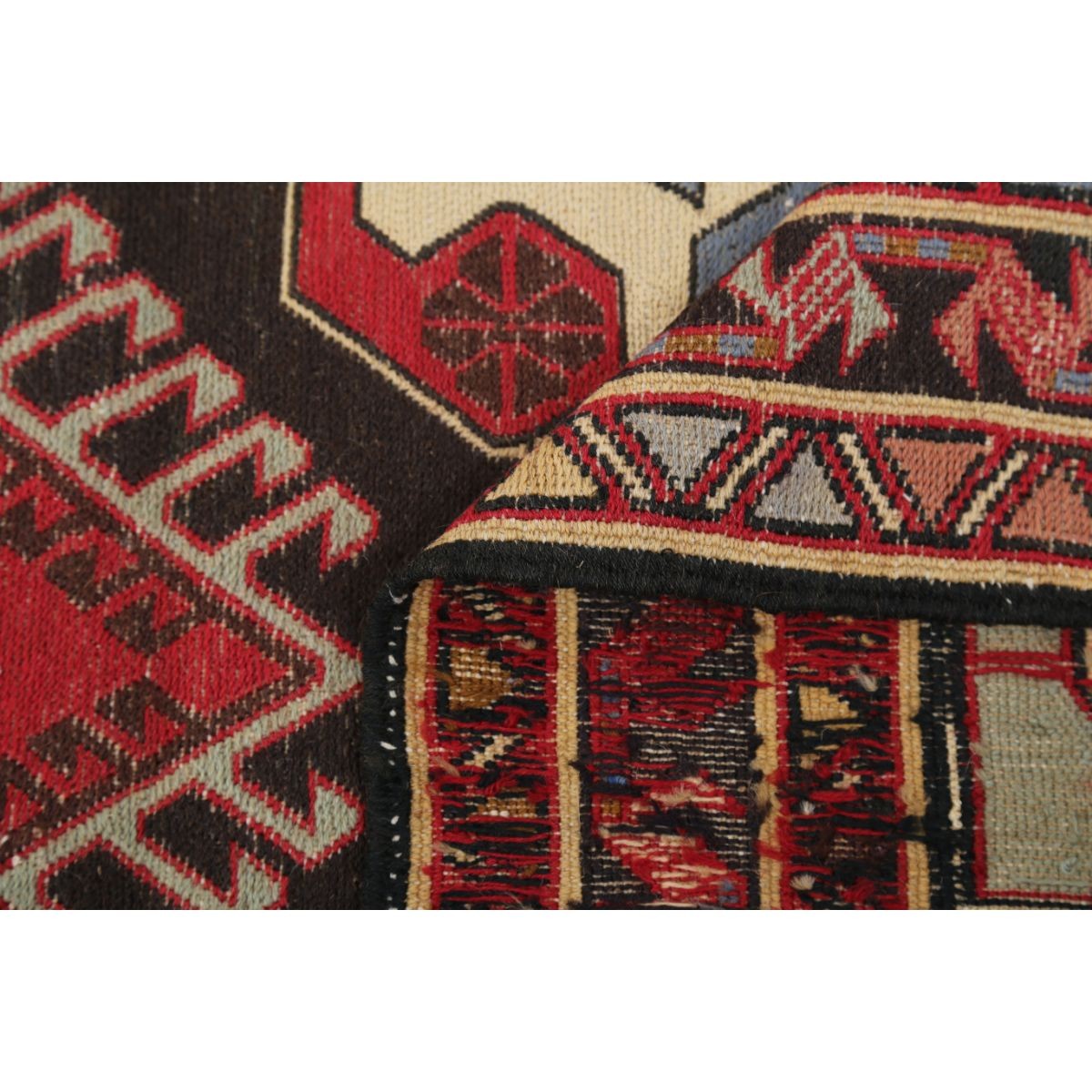 Sumak 4x7 Hand Woven Washable Wool Rug - Colorful
