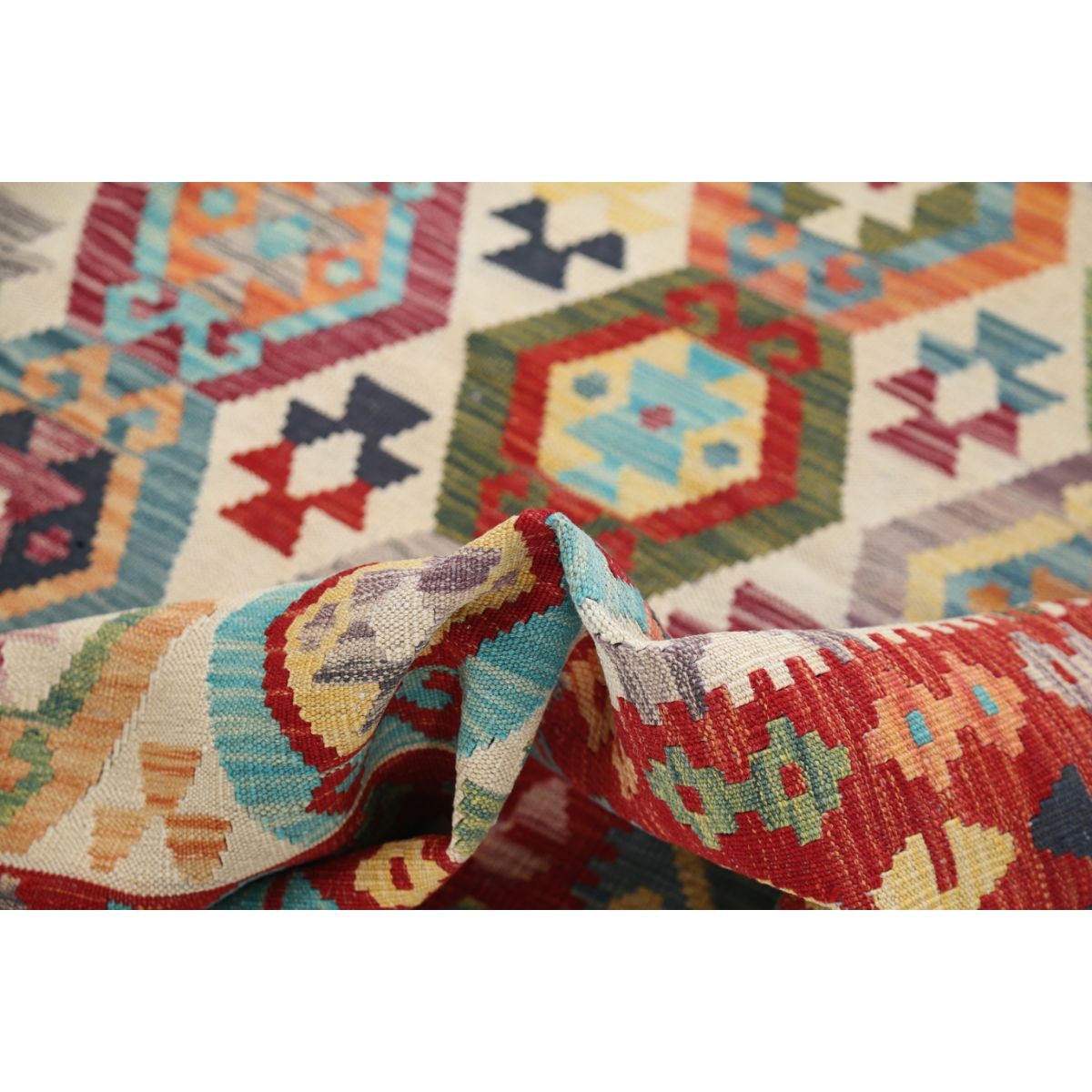 Maimana 7x10 Hand Woven Washable Wool Rug - Colorful