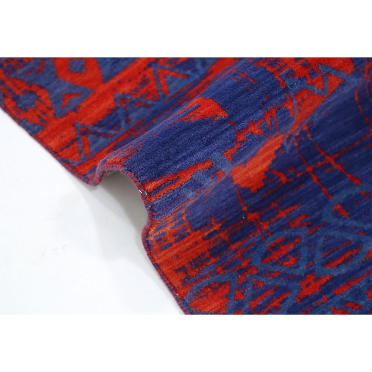 Dhanak 4x6 Machine-Made Washable Wool Rug - Colorful